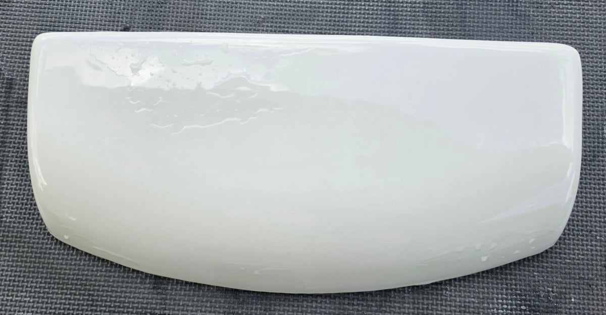 American Standard 735105 Champion one-piece toilet tank lid – actual top view