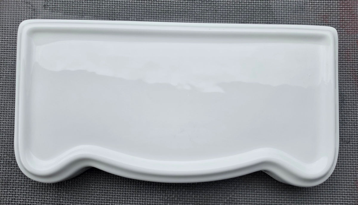 Glacier Bay 164-146 white toilet tank lid top view
