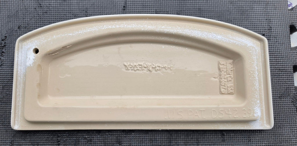 Kohler 1046467 toilet tank lid – white, underside with Kohler marking
