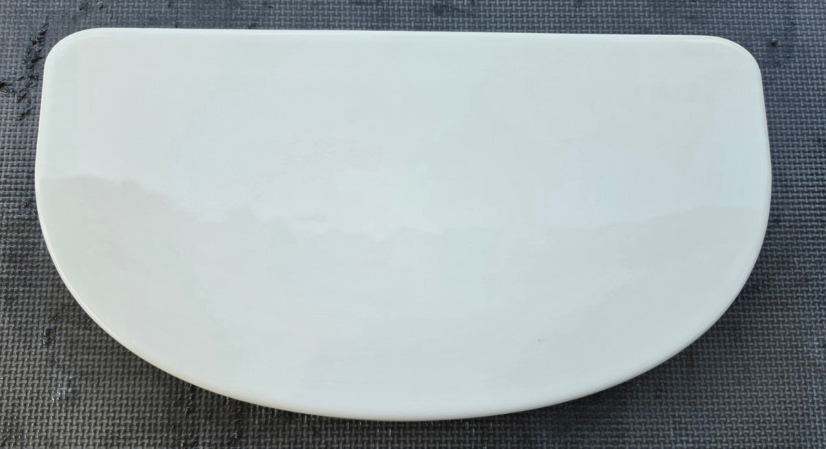 Kohler 1366354 Maxton white toilet tank lid top view