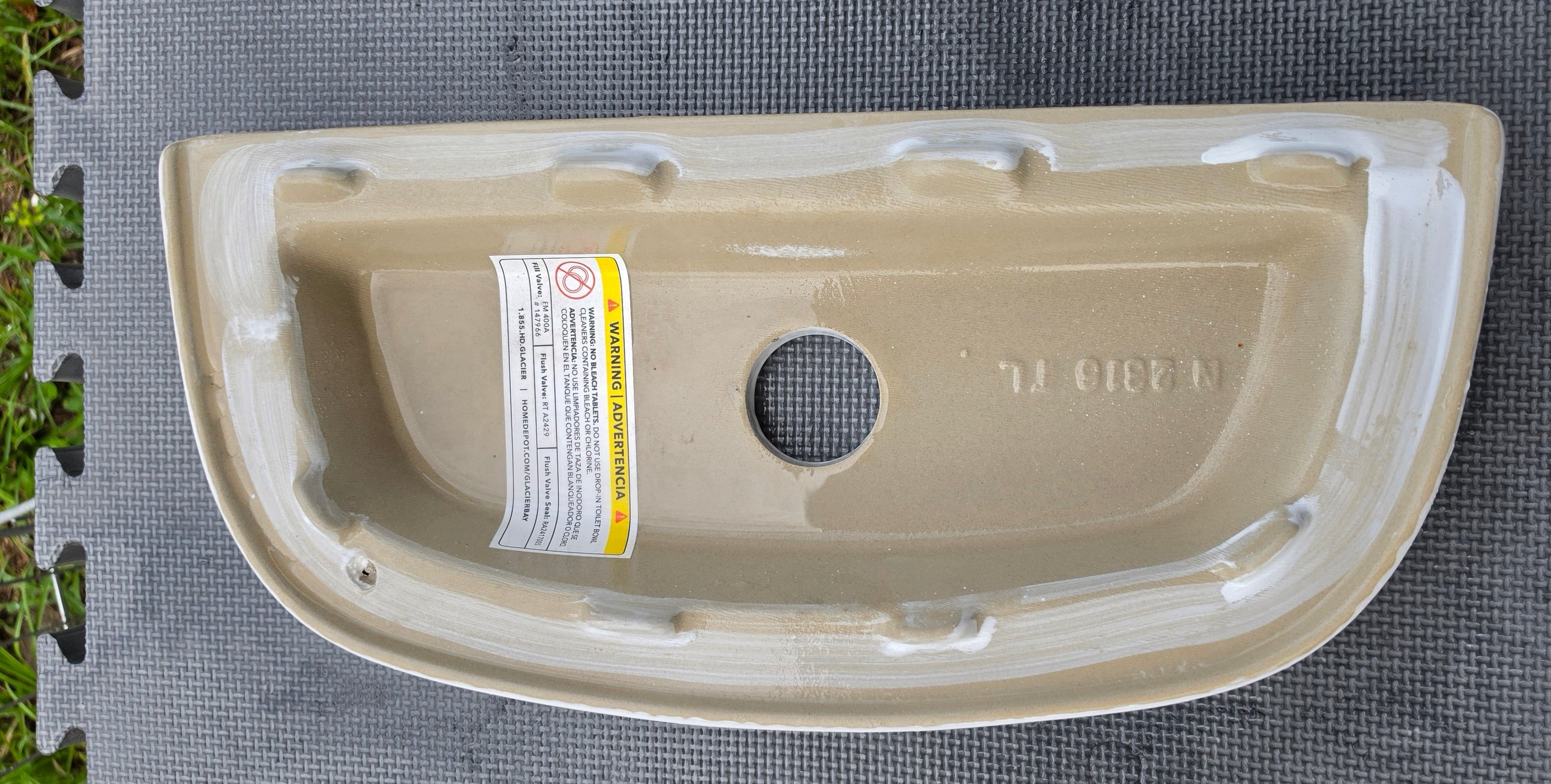 Niagara N2316TL white toilet tank lid, correctly oriented underside view