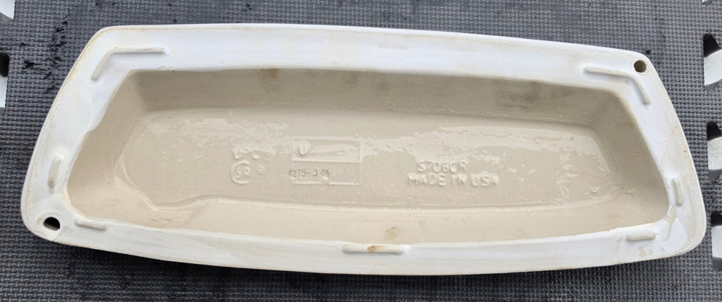 TOTO ST706 / TCU706CR toilet tank lid – white, underside marking