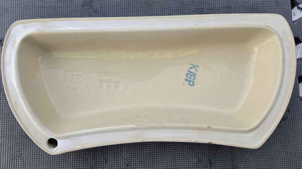 Vortens 3464 3471 white toilet tank lid underside view